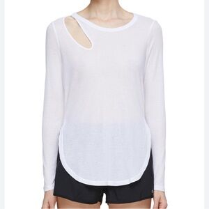 Alo Yoga Peak Long Sleeve Top in White Size M NWOT